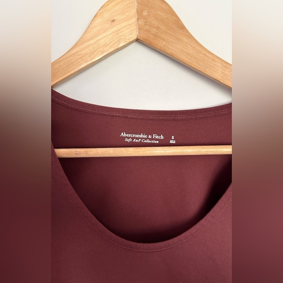 Abercrombie & Fitch Long Sleeve Bodysuit - Picture 3 of 5